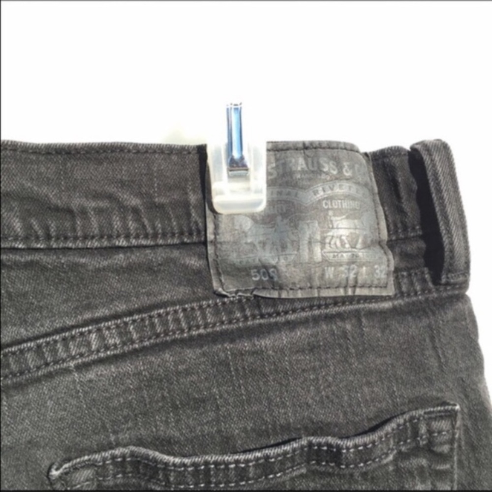 LEVI’S CUTOFFS - Picture 6 of 6